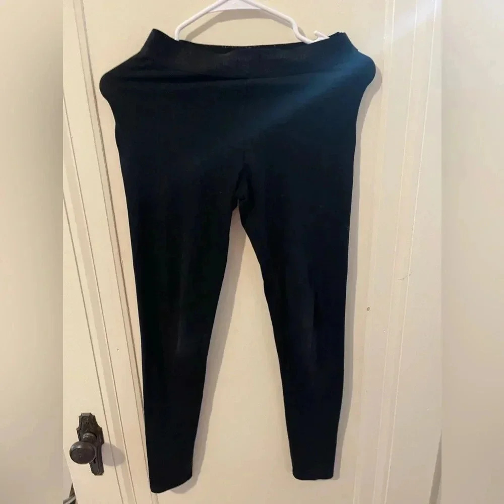 Black XS Victoria’s Secret PINK black leggings